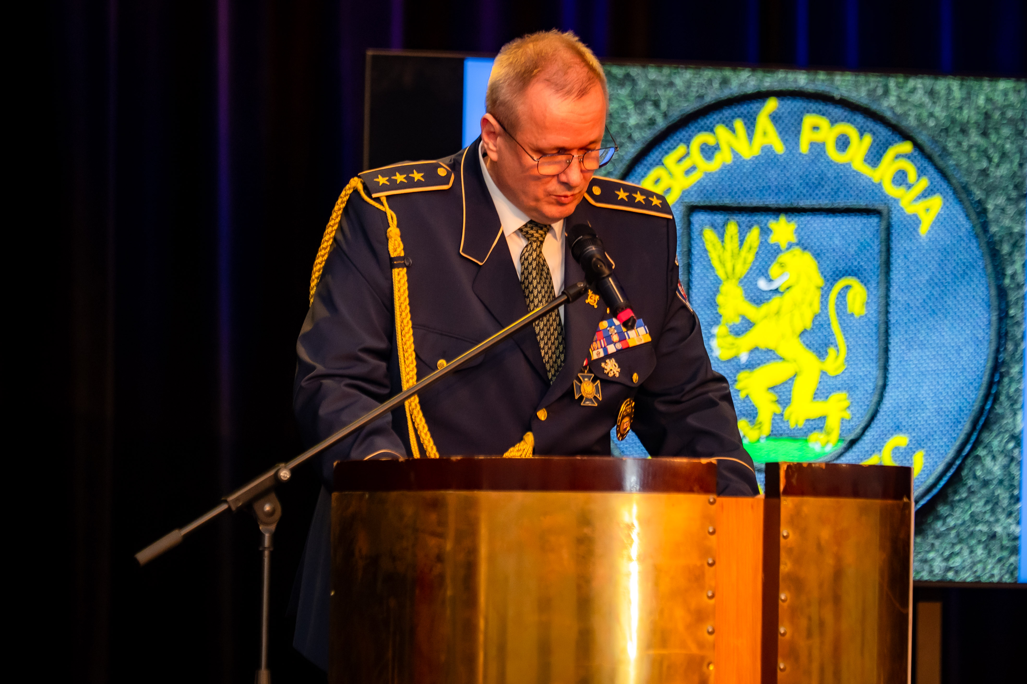 Slavnostny krst Encyklopedie obecnych a mestskych policii -37